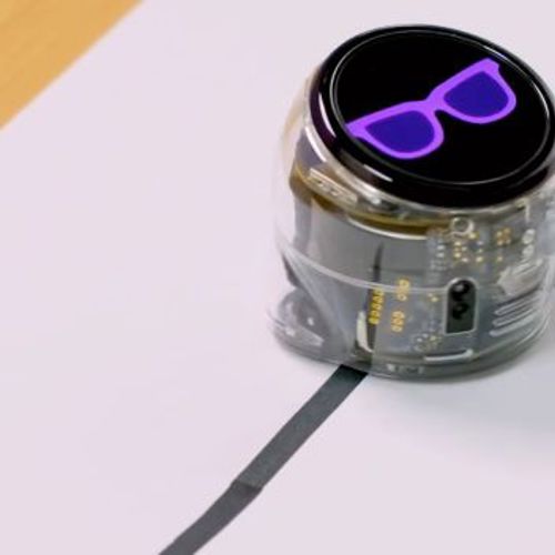 Creatief programmeren met kleurcodes en parcours