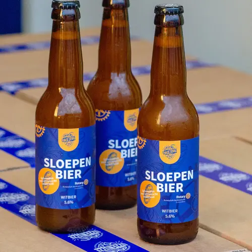 Lancering Uzzewuzze bier voor goed doel