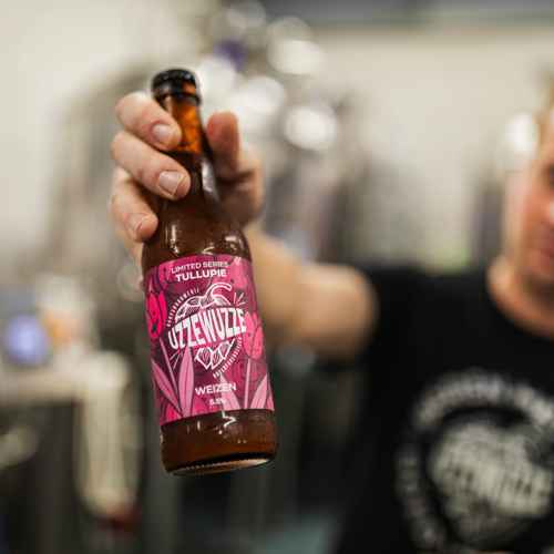 placeholder img alt text