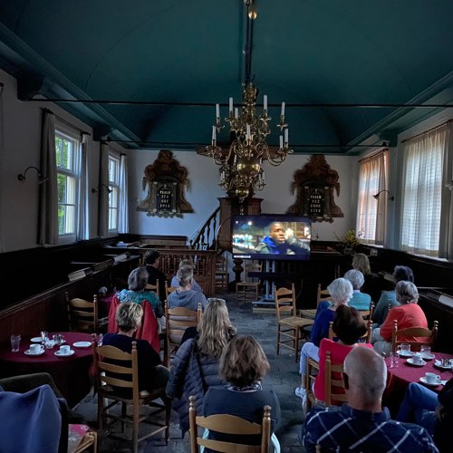 placeholder img alt text