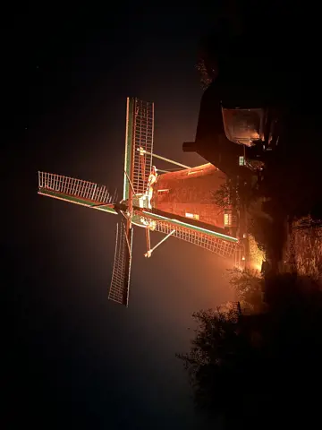 Molenfoto's gaan de wereld over