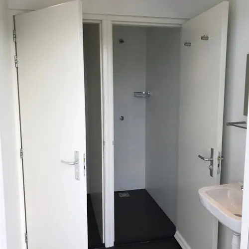 placeholder img alt text