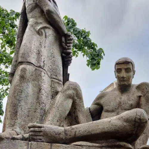 Kriegs Monument Noordhoek Roelofarendsveen