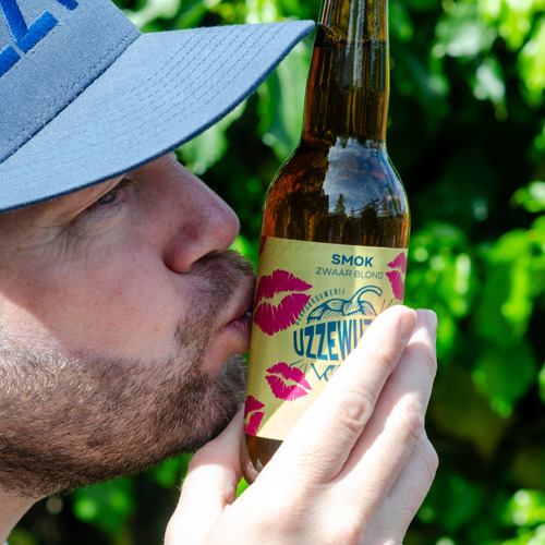 placeholder img alt text